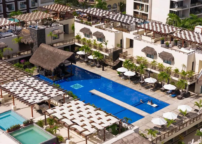 Apartamento Departamento En Aldea Thai Con Terraza, Vista Al Mar Y Alberca Privada, 8 Personas Playa del Carmen
