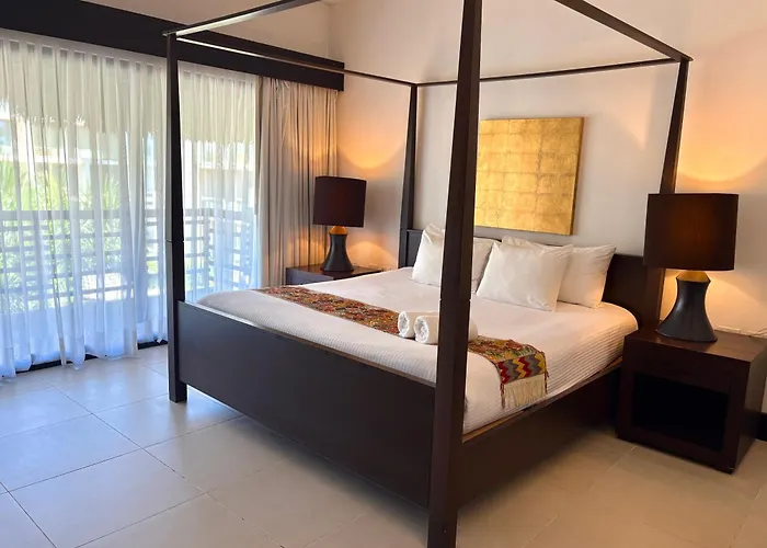 Departamento En Aldea Thai Con Terraza, Vista Al Mar Y Alberca Privada, 8 Personas *