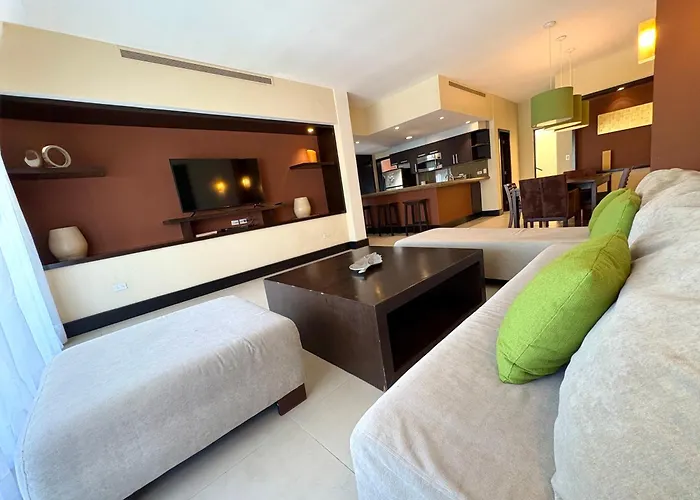 Departamento En Aldea Thai Con Terraza, Vista Al Mar Y Alberca Privada, 8 Personas * Playa del Carmen
